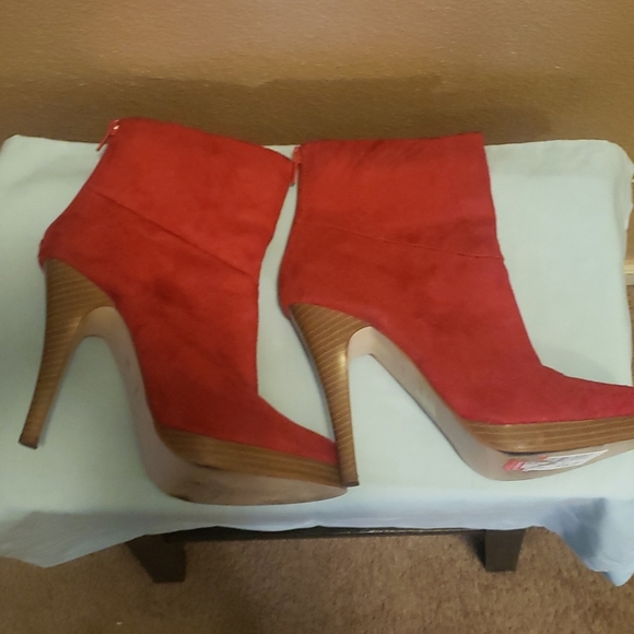 Top Moda Faux Suede Ankle Boots - Picture 3 of 7